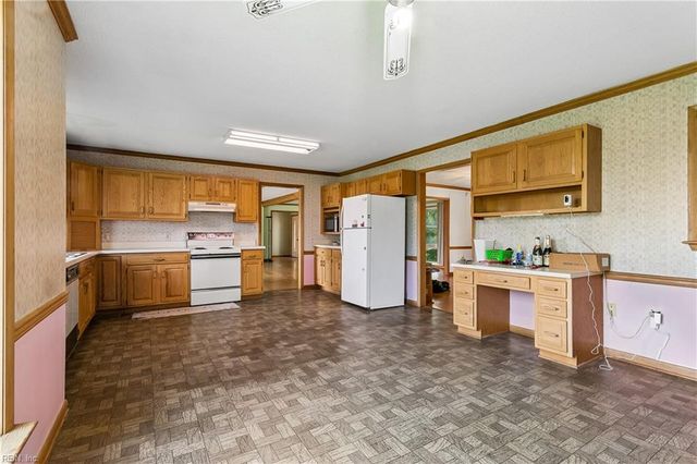 719 Poquoson AVE, Poquoson, VA 23662
