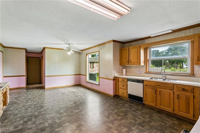 719 Poquoson AVE, Poquoson, VA 23662