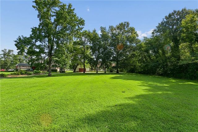 719 Poquoson AVE, Poquoson, VA 23662