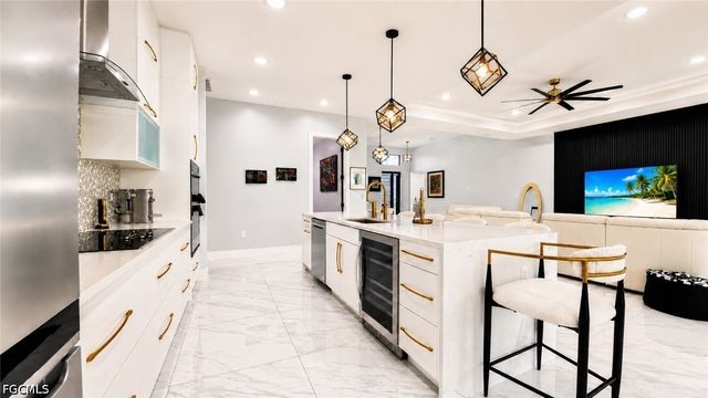 3611 Gulfstream PKWY, Cape Coral, FL 33993
