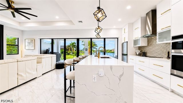 3611 Gulfstream PKWY, Cape Coral, FL 33993