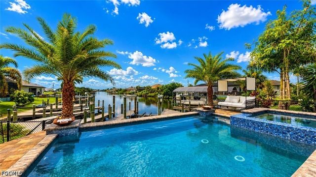 3611 Gulfstream PKWY, Cape Coral, FL 33993