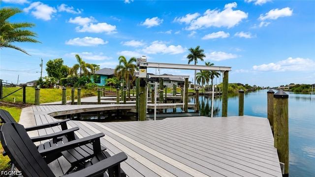 3611 Gulfstream PKWY, Cape Coral, FL 33993