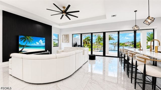 3611 Gulfstream PKWY, Cape Coral, FL 33993