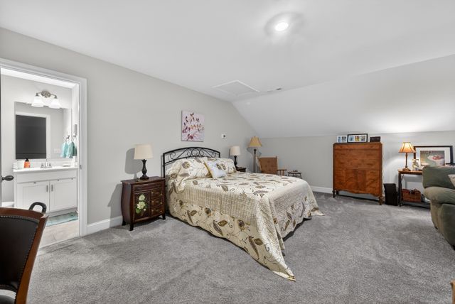 246 Cloverbrook Way, Gallatin, TN 37066