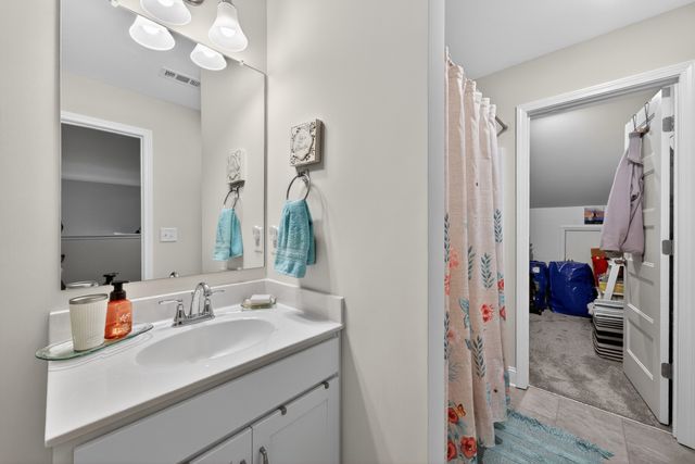 246 Cloverbrook Way, Gallatin, TN 37066