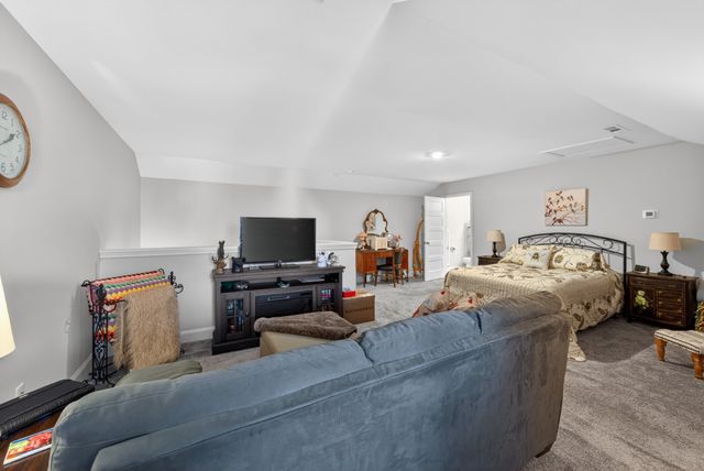 246 Cloverbrook Way, Gallatin, TN 37066