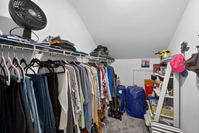 246 Cloverbrook Way, Gallatin, TN 37066