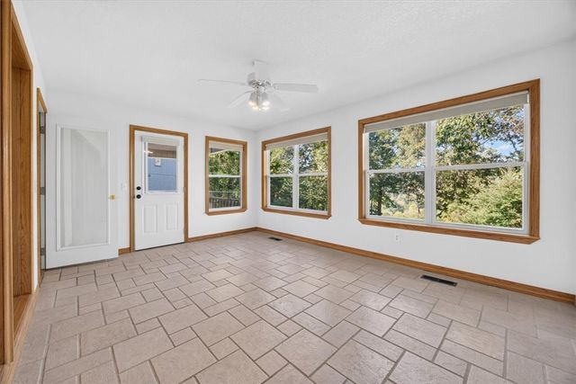 40 Farnham Drive, Bella Vista, AR 72714