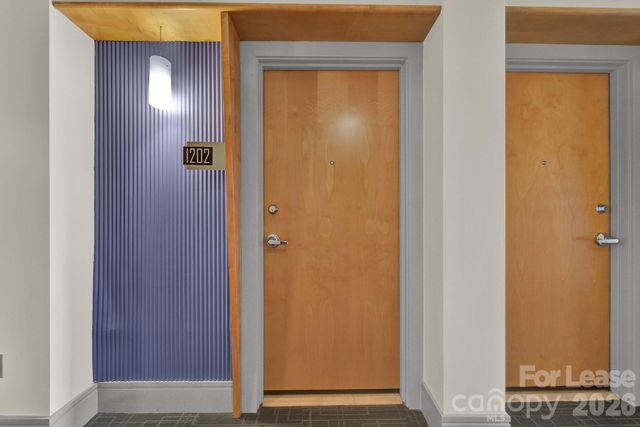 505 E 6th Street 1202, Charlotte, NC 28202