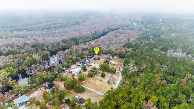 229 Estate Road, Atkinson, NC 28421
