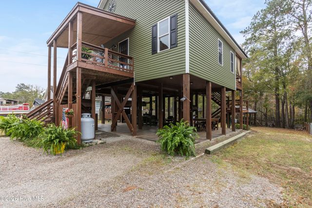 229 Estate Road, Atkinson, NC 28421