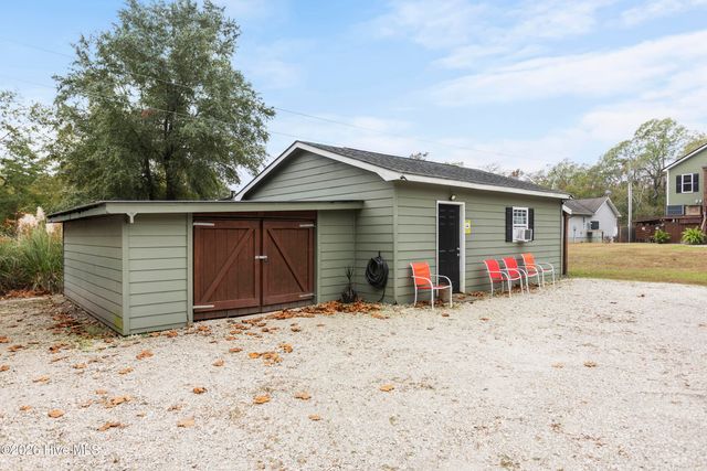 229 Estate Road, Atkinson, NC 28421