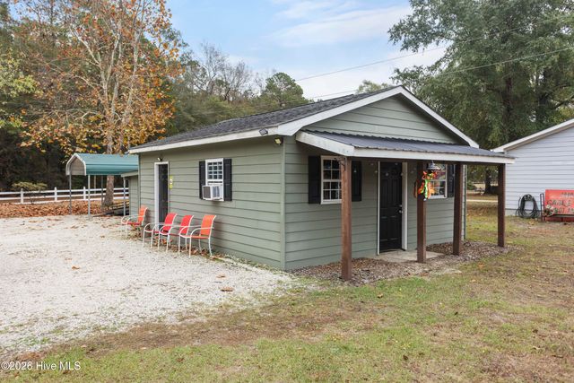 229 Estate Road, Atkinson, NC 28421