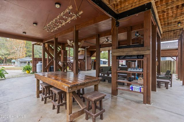 229 Estate Road, Atkinson, NC 28421