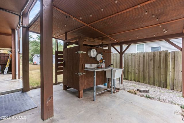 229 Estate Road, Atkinson, NC 28421