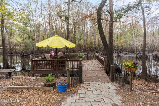 229 Estate Road, Atkinson, NC 28421