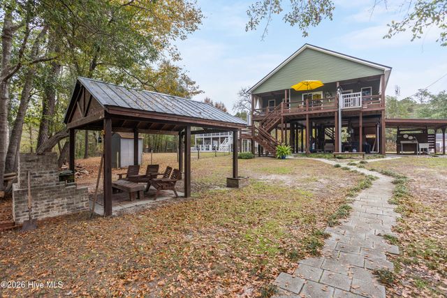 229 Estate Road, Atkinson, NC 28421