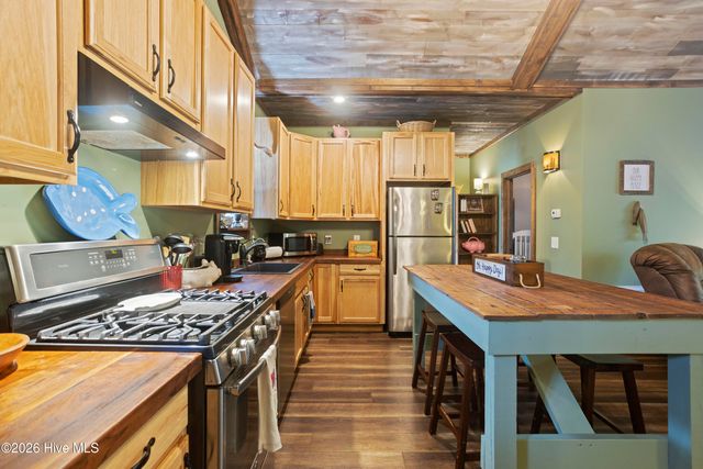 229 Estate Road, Atkinson, NC 28421