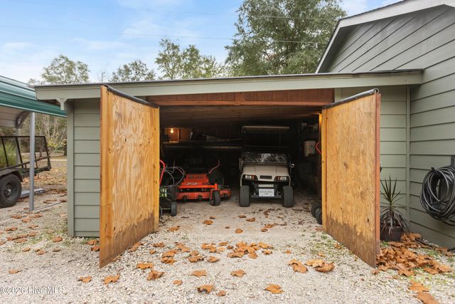 229 Estate Road, Atkinson, NC 28421