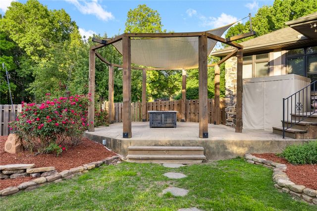 4542 Oaklawn Estates Lane, Harrison, AR 72601