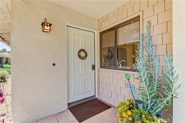 8566 Fallbrook Cir, 706-B, Huntington Beach, CA 92646