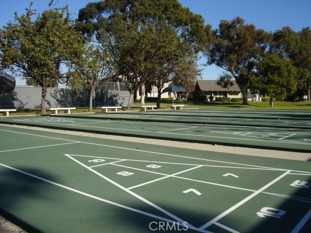 8566 Fallbrook Cir, 706-B, Huntington Beach, CA 92646