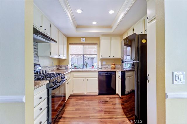 8566 Fallbrook Cir, 706-B, Huntington Beach, CA 92646
