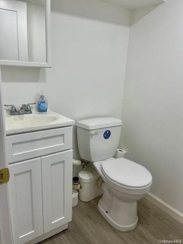 116-28 Myrtle Avenue, Richmond Hill, NY 11418