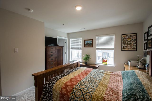 345 MAPLE RUN DR, York, PA 17404