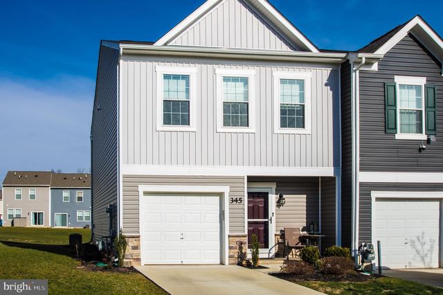 345 MAPLE RUN DR, York, PA 17404
