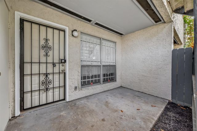 7313 Gulf Freeway 904, Houston, TX 77017