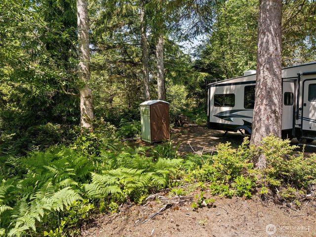 1905 324th Place, Ocean Park, WA 98640