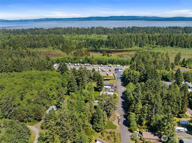 1905 324th Place, Ocean Park, WA 98640