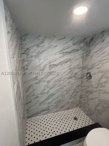 1999 NW 2nd St 2, Miami, FL 33125