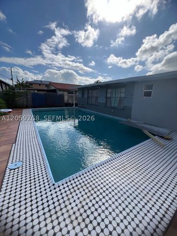 1999 NW 2nd St 2, Miami, FL 33125