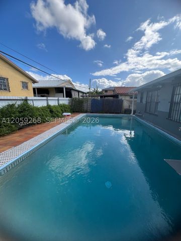 1999 NW 2nd St 2, Miami, FL 33125