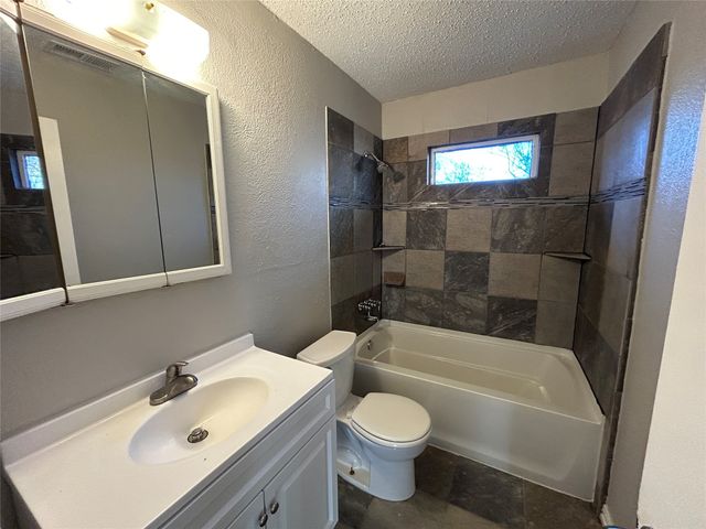 5409 Vesta Farley Road, Fort Worth, TX 76119