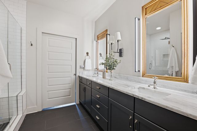 606 Buchanan St, Nashville, TN 37208