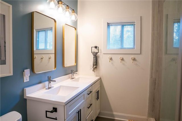 1580 Pineview SW Terrace, Atlanta, GA 30311