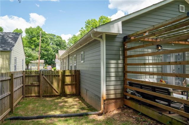 1580 Pineview SW Terrace, Atlanta, GA 30311