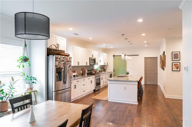 1580 Pineview SW Terrace, Atlanta, GA 30311