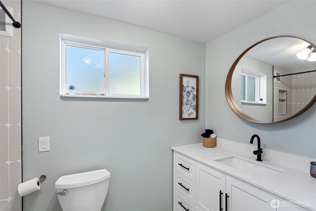 302 S Barton Street, Seattle, WA 98108