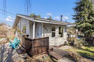302 S Barton Street, Seattle, WA 98108