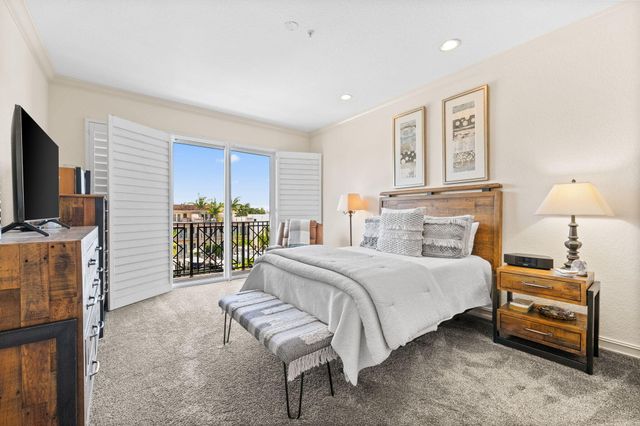 2720 NE 15th Street 303, Fort Lauderdale, FL 33304
