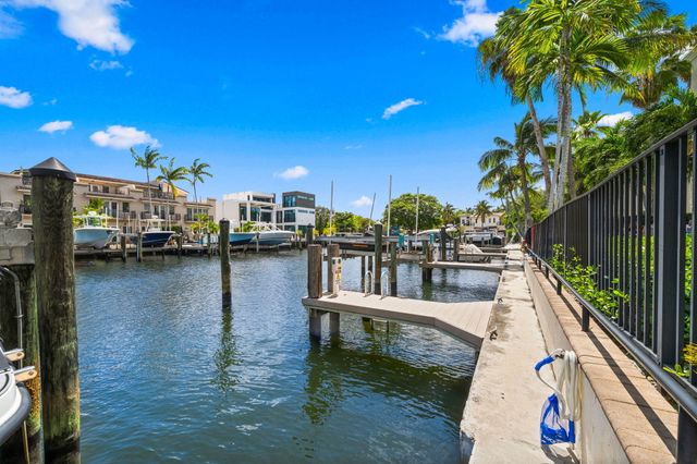 2720 NE 15th Street 303, Fort Lauderdale, FL 33304