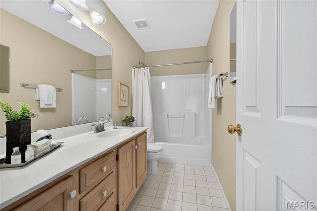 16475 Cove Landing Court, Wildwood, MO 63040