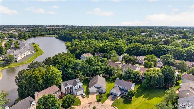 16475 Cove Landing Court, Wildwood, MO 63040