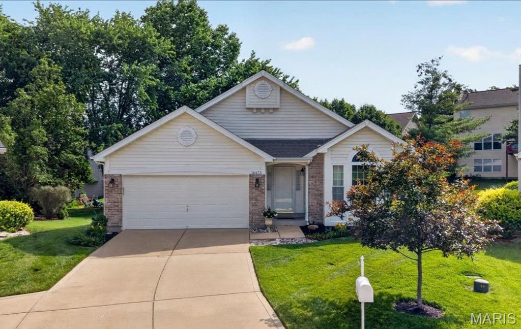 16475 Cove Landing Court, Wildwood, MO 63040