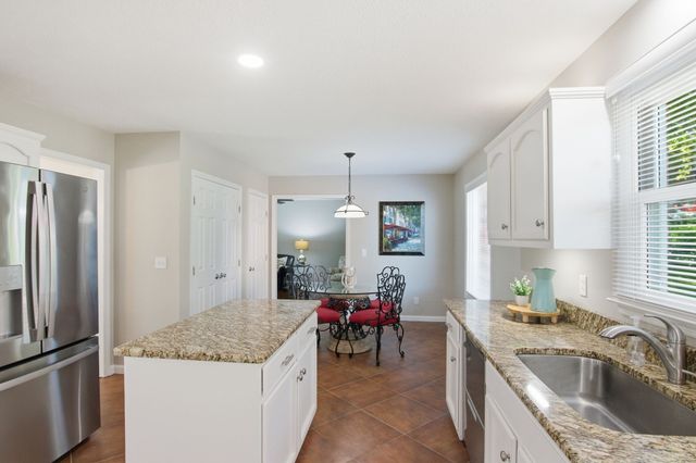 203 Dogwood Ln, Smyrna, TN 37167